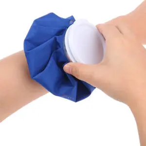 Bolsa de hielo azul para aliviar dolores, terapia fría y caliente, se adapta al cuerpo.