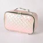 Bolso neceser viajero multiusos de maquillaje, acolchado, color rosa perlado, con asa y cremalleras.