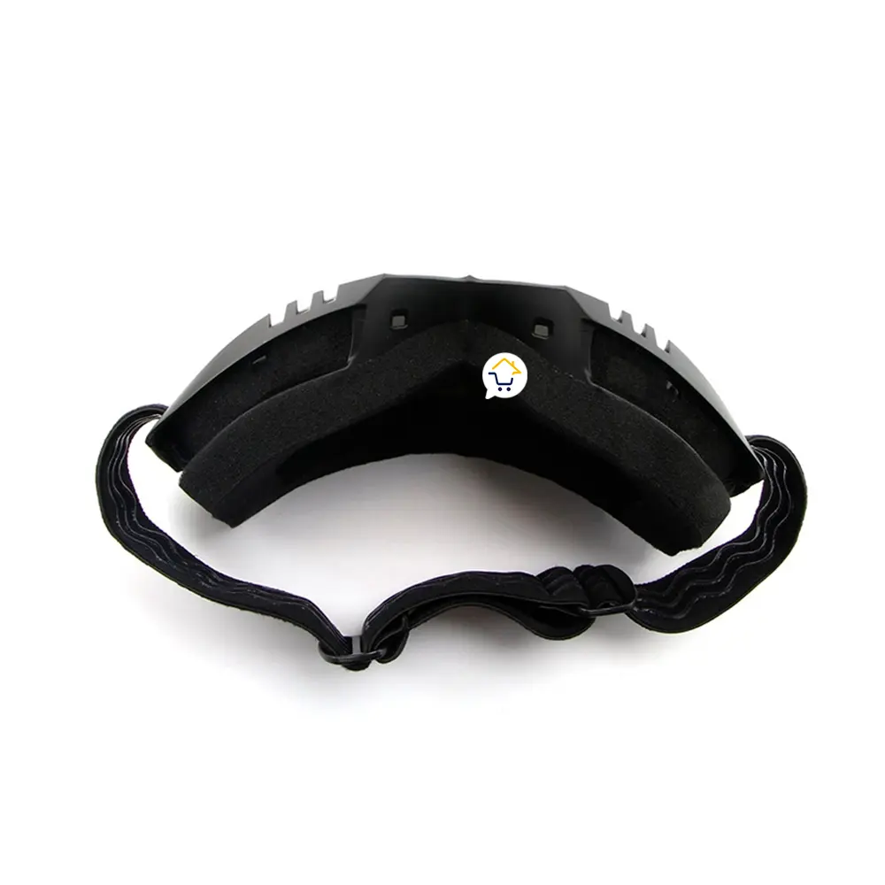 Careta de paintball negra con espuma protectora y correa ajustable, ideal para airsoft y motocross.