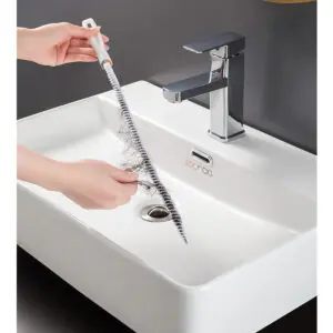 Cepillo flexible 45cm para destapar y limpiar tuberías y desagües de lavamanos.