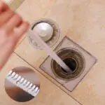 Cepillo flexible destapa cañerías de 45cm limpia eficazmente tuberías y drenajes obstruidos.