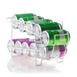 Dispensador de bebidas en lata para refrigerador con diseño de 2 niveles, almacena 8 latas de gaseosa.