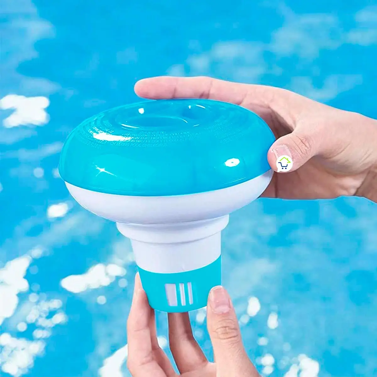 Dispensador de cloro flotante para piscina, ideal para piscinas portátiles y fácil de usar.