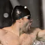 Gorro de natación de silicona para hombre, resistente y duradero, en piscinas.
