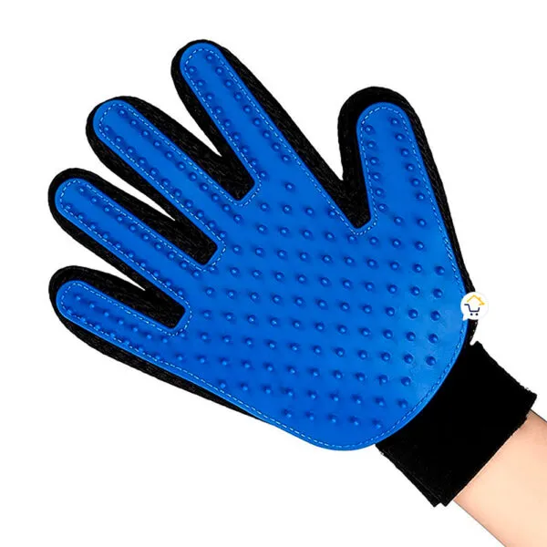 Guante cepillo removedor de pelo para mascotas azul con puntas de silicona, ideal para acicalar.