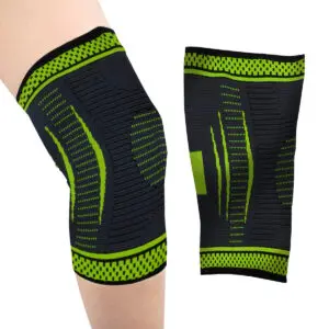 Rodilleras deportivas ortopédicas de compresión con soporte para articulaciones y diseño ergonómico en color negro y verde.