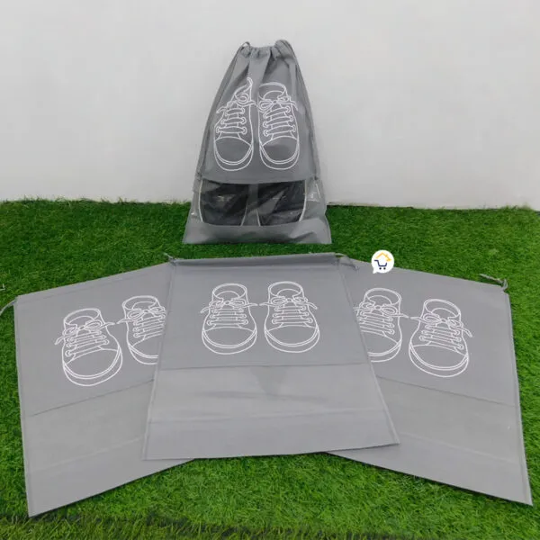 Set x4 bolsas organizadoras anti-polvo para zapatos con diseño de tenis, ideal para viaje y almacenamiento.