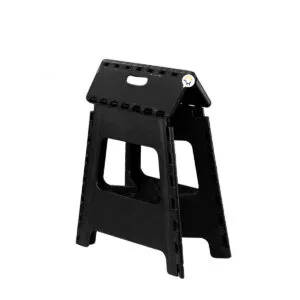 Silla plegable portátil negra para camping, cómoda, liviana, soporta 150Kg.