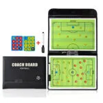 Tablero táctico de fútbol portátil con diseño de carpeta, ideal para entrenamiento y estrategias de juego.