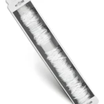 Tendedero plegable con 5 líneas de cuerda blanca en empaque.