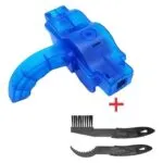 Kit limpieza cadena bicicleta azul con cepillo y herramienta multifunción.
