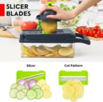 Picador de verduras 14 en 1 cortando papas en rodajas y otros vegetales.