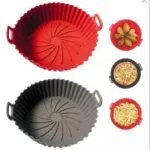 Set x3 canastillas de silicona para freidora de aire: roja, gris y negra con pizza y papas fritas.
