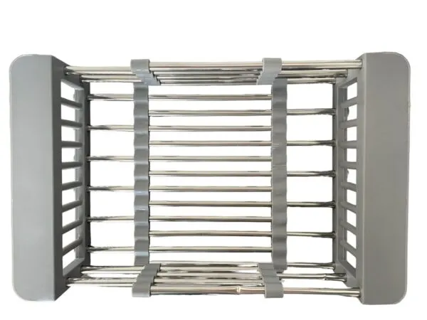 Escurridor de acero inoxidable para lavaplatos, ajustable y gris.