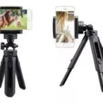 Mini trípode negro con soporte para celular, ideal para fotos y videos estables.