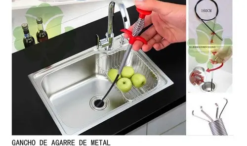Gancho flexible para limpieza de desagües de fregadero, ideal para retirar obstrucciones.
