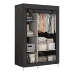 Closet organizador desarmable con ropa colgada, estantes y cajas de almacenamiento.