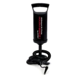 Inflador manual Intex Double Quick I con manguera y boquillas, color negro.