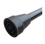 Punta de goma negra con círculos concéntricos para bastón ortopédico de aluminio plegable.