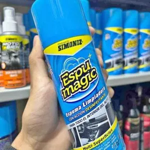 Espuma Mágica Limpiadora y desinfectante de auto, ideal para interiores y multi-superficies.