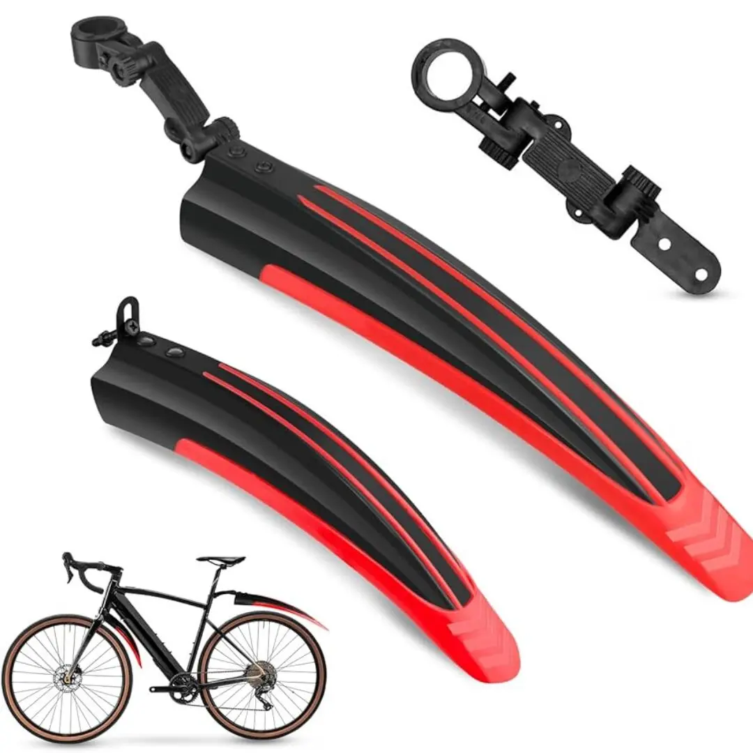 Guardabarros para bicicleta delanteros y traseros en negro y rojo, con sistema de montaje ajustable.