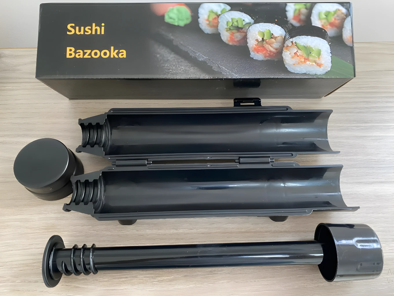 Máquina para hacer sushi, molde enrollar y tapa, Set x2 de plástico negro.