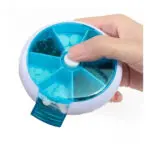 Set x2 Pastillero Semanal Giratorio con divisiones para medicamentos, operado por mano.