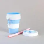 Set x2 Taza Para Café En Silicona Plegable Azul y Blanco con Tapa y Pitillo Rosa