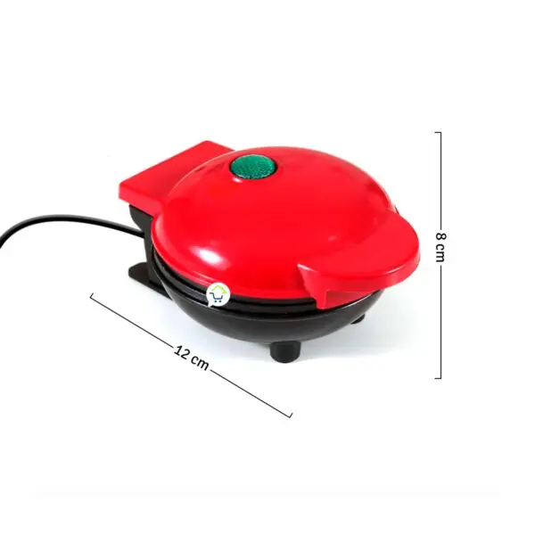 Máquina de mini donas rojas compacta, con botón verde y medidas de 12x8 cm.