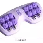 Rodillo de masaje para pies púrpura con 12 rodillos giratorios y detalles en forma de oso.