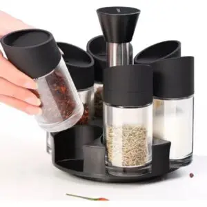 Organizador de especias para cocina X6 con molinillo central, frascos de vidrio con tapa negra.