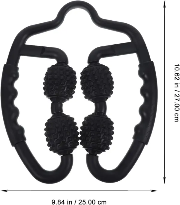 Rodillo masajeador de cuello y espalda con dos mangos ergonómicos y cuatro rodillos texturizados negros.