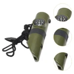 Silbato de supervivencia verde con brújula y linterna, ideal para rescate.