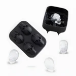 Molde hielera para crear hielo en forma de calavera, con varios moldes disponibles.