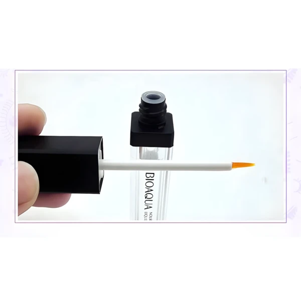 Set x3 Serum Alargador Pestañas Bioaqua: aplicador fino y envase transparente.
