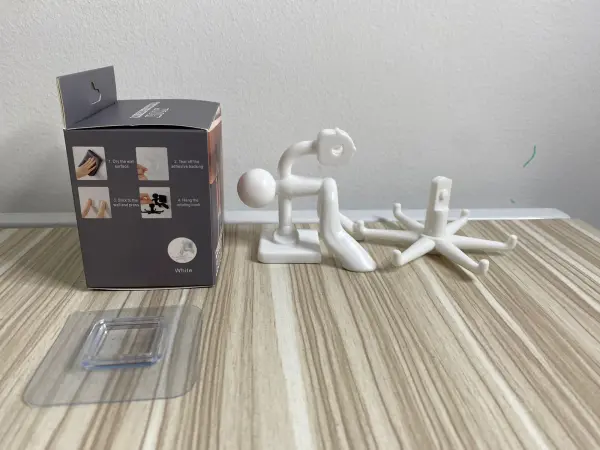 Set x2 ganchos giratorios multiusos blancos para cocina y baño, ideal para colgar.