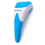 Rodillo masajeador crioterapia facial azul y blanco, con texto "ICE ROLLER".