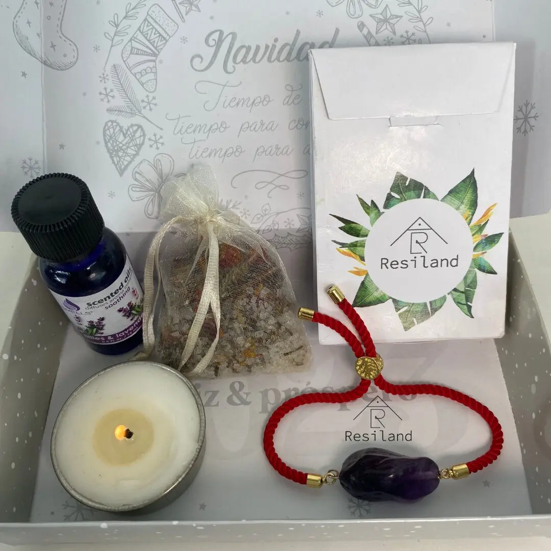 Kit Limpieza y Recarga Energética: vela, aceite lavanda, hierbas secas y pulsera amatista.