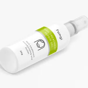 Fungi Nail Treatment Repair Gel: gel para tratamiento y reparación de uñas con humectación y brillo.