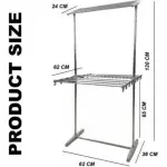 Tendedero multifuncional plegable de 130 cm de alto, 62 cm de ancho y 24 cm de profundidad.