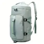 Bolso morral grande de espalda gris claro, versátil para viajes y gimnasio, con múltiples compartimentos y correas ajustable…