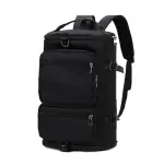 Bolso Morral Nry negro con múltiples bolsillos frontales y correas ajustables.