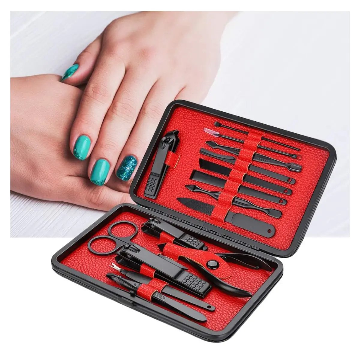Kit profesional de manicura y pedicura 18 piezas, con herramientas negras en estuche rojo, junto a mano con uñas decoradas.