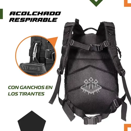 Bolso táctico deportivo negro con ganchos y sistema de ventilación.