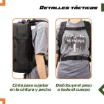 Bolso táctico deportivo con cintas de ajuste en pecho y cintura para distribuir el peso.