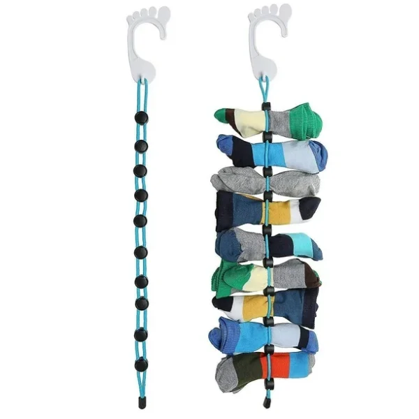 Set x2 Gancho organizador de medias para colgar y secar, diseño pie, con clips negros y cordón azul.