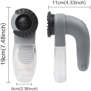 Cepillo aspiradora quita pelo para mascotas con succion, color gris y transparente.