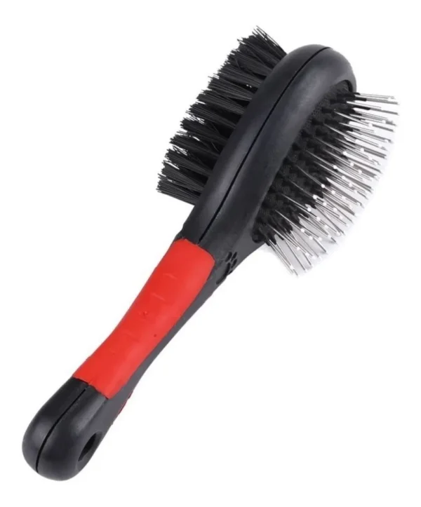 Cepillo para mascotas doble cara con cerdas negras y pines metálicos en mango ergonómico.