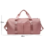 Bolso de viaje o gym impermeable color rosa, 48cm largo x 23cm alto.