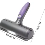 Cepillo eléctrico removedor de pelusa portátil, diseño ergonómico con botón de encendido.